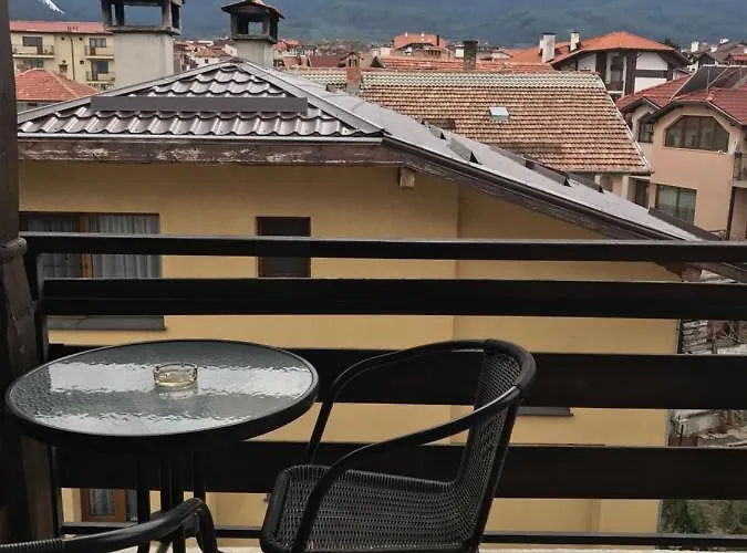 Durchova Kashta Family 반스코